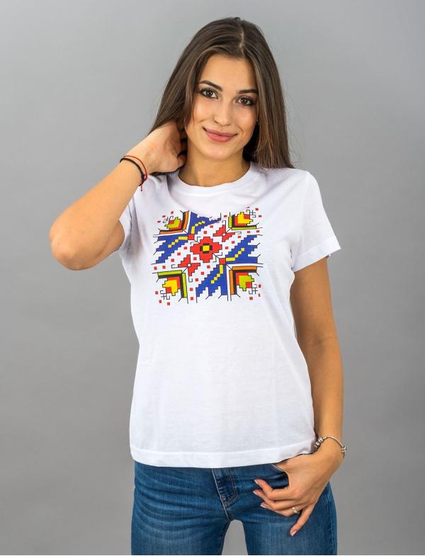 Women's T-shirt with printed embroidery pattern "Protection"